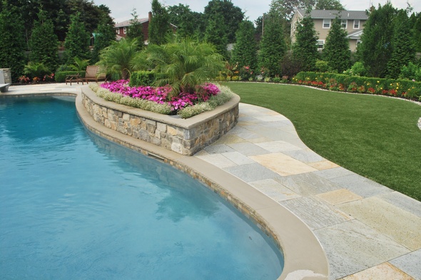 Pittsburgh Artificial Turf Poolside