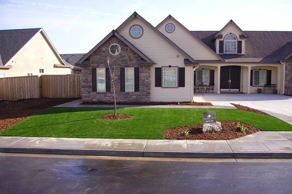 Pittsburgh artificial grass landscaping