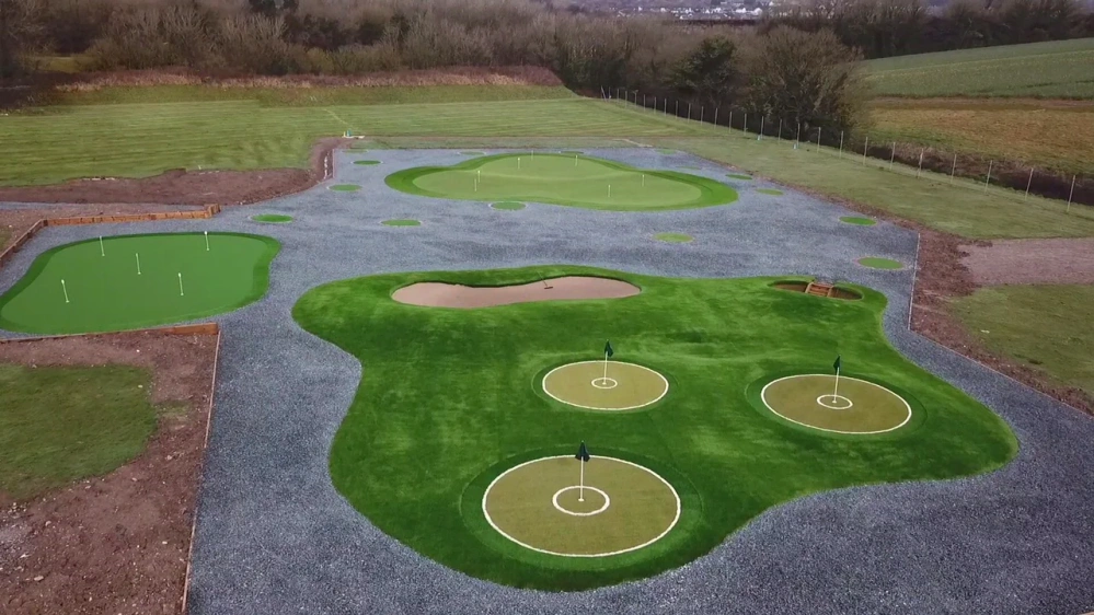 Grass Selection for Putting Greens vs. Tee Lines vs. Chipping Areas in Pittsburgh